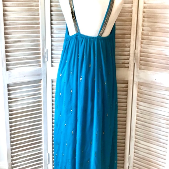 STUNNING CHIFFON DRESS WITH SEQUIN ACCENTS - Picture 4 of 11